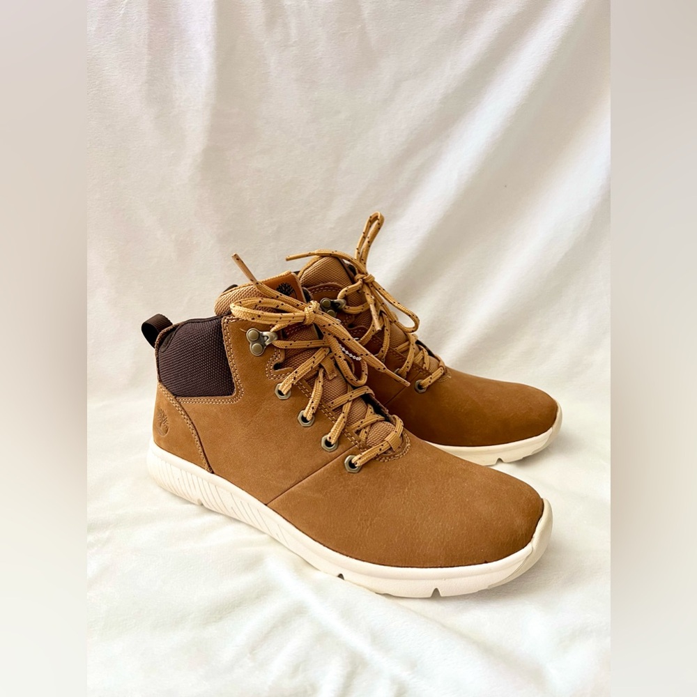TIMBERLAND Boltero Leather Hiker Boots (Boys Size 6 = Womens Size 8) NEW!